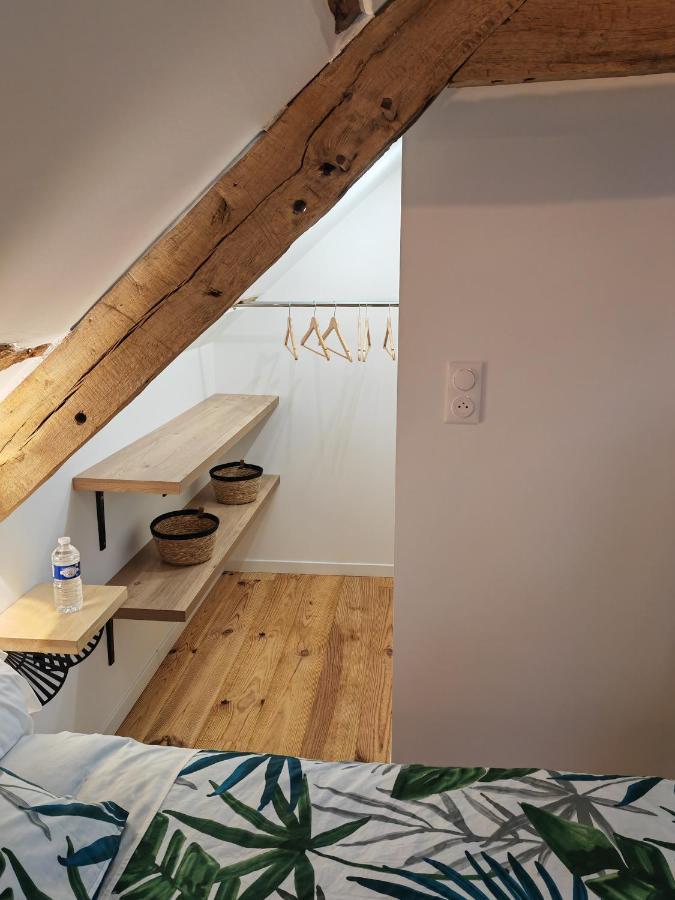 A La Memoire De Merlin & Spa Saint-Malon-sur-Mel Eksteriør billede