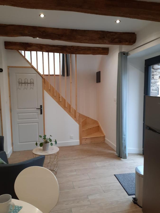 A La Memoire De Merlin & Spa Saint-Malon-sur-Mel Eksteriør billede
